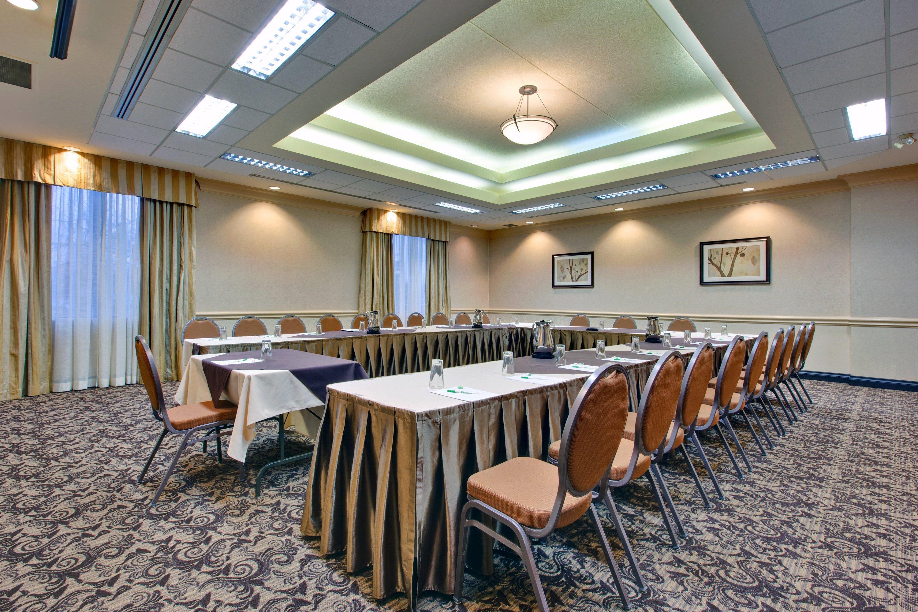 Holiday Inn Windsor - Ambassador Bridge By Ihg Exterior foto