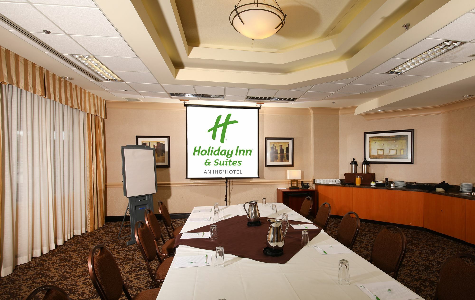 Holiday Inn Windsor - Ambassador Bridge By Ihg Exterior foto